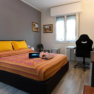 Maison , Milan Italie