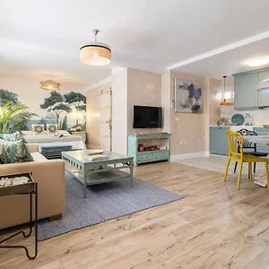 https://cathedral-keepers-exclusive-apartment-in-jerez.es-andalucia.com